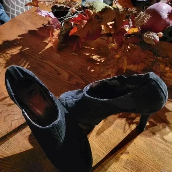 Rocket Dog Black Suede Woman's Shoes sz 8M Platform Sole 4" Heels - Picture 5 of 10